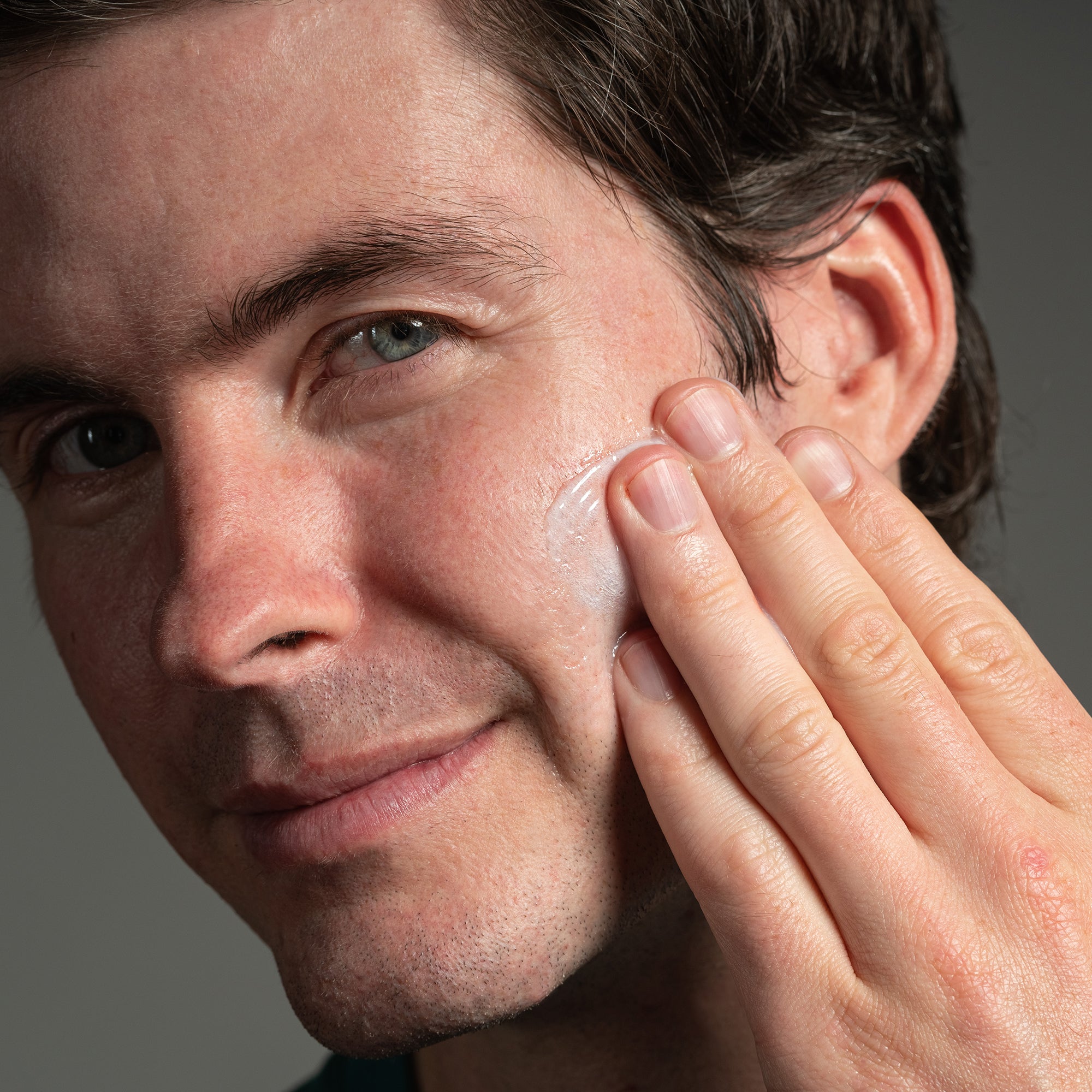 
                  
                    Nettoyant Glycolique Pour Le Visage
                  
                